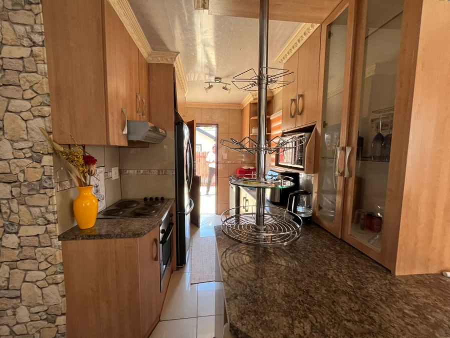 3 Bedroom Property for Sale in Pinehaven Free State